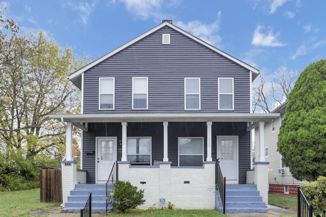 view of front facade with covered porch