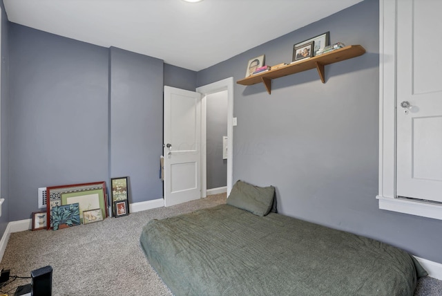 bedroom with carpet flooring