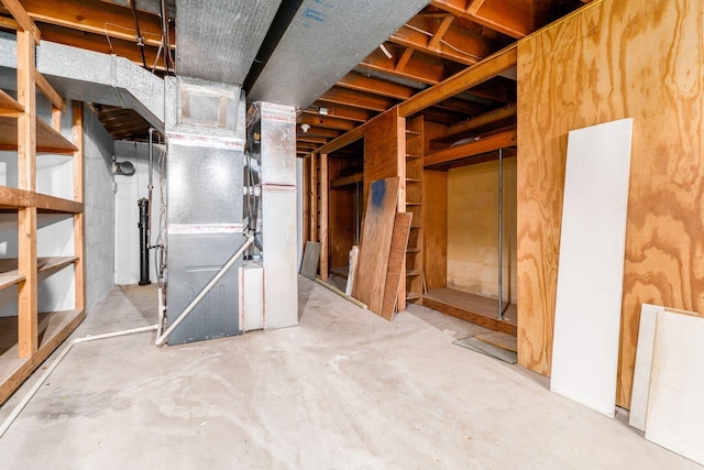 1677 Kenview Rd, Columbus, OH 43209 - unfinished basement featuring heating unit