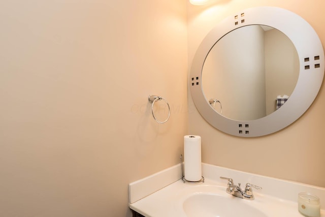 7201 Dean Farm Rd, New Albany, OH 43054 - bathroom featuring vanity