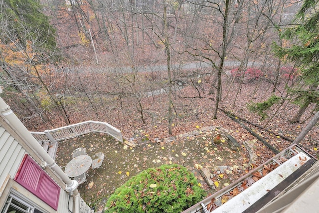 296 Walhalla Rd, Columbus, OH 43202 - view of yard