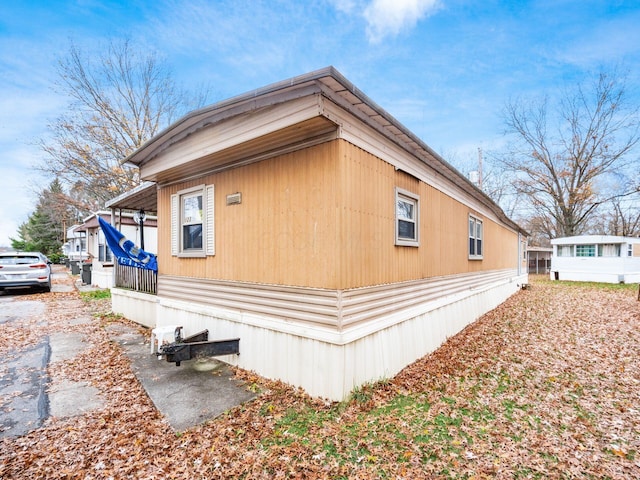 view of home's exterior