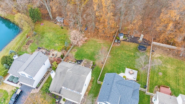 bird's eye view featuring a water view