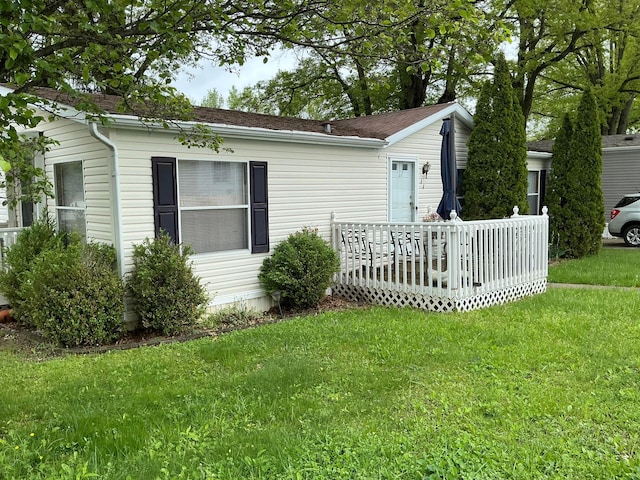7140 Selby Rd Lot 44, Athens, OH 45701 - view of side of home with a yard