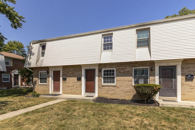 5743 Pine Tree St W Unit B, Columbus OH, 43229, 2 bedrooms, 1 bath condo for sale