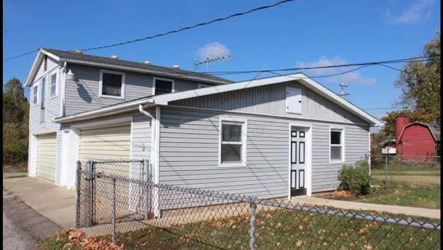 Listing photo 2 for 961 S Pickaway St, Circleville OH 43113