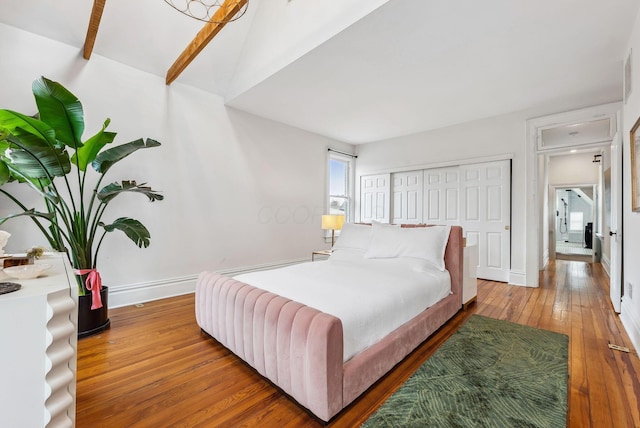 1030 Jaeger St, Columbus, OH 43206 - bedroom featuring hardwood / wood-style floors and baseboards
