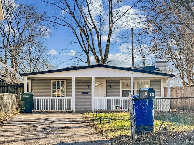 view of front of house with covered porch