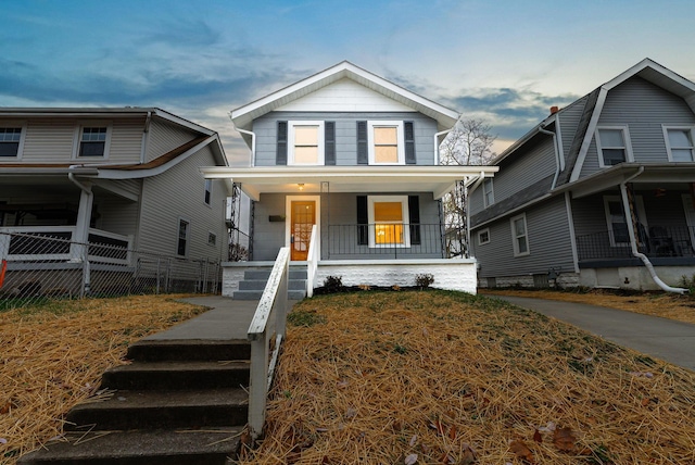 view of front of property featuring a porch