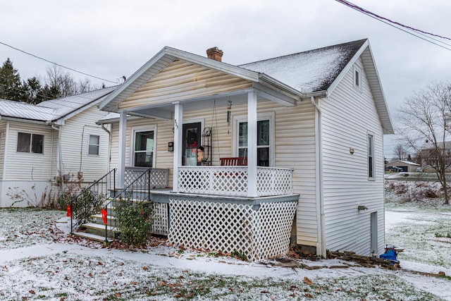 view of front of home with covered porch