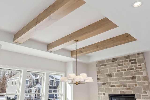 room details featuring a chandelier