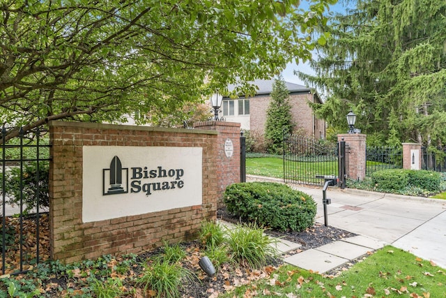 82 Bishop Sq, Columbus OH, 43209, 2 bedrooms, 2 baths condo for sale