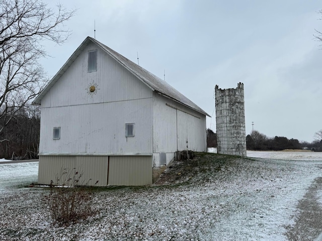 view of side of home