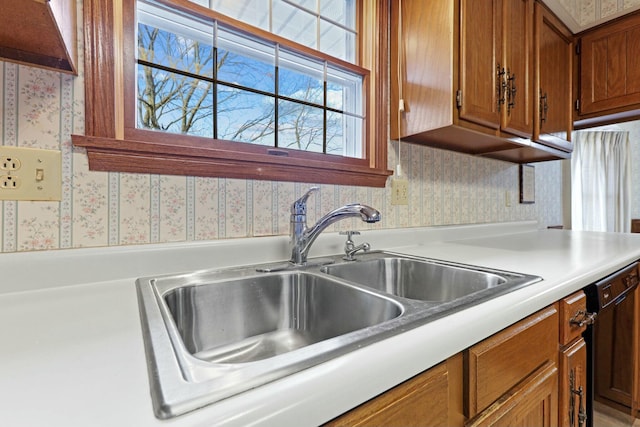 kitchen featuring sink