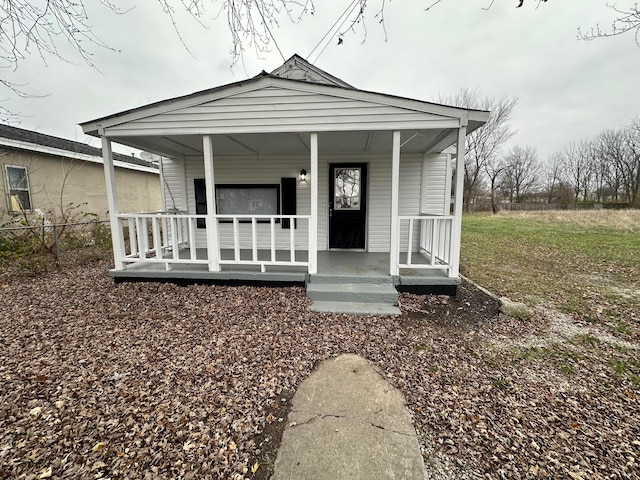 bungalow-style house with covered porch