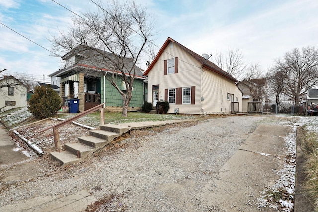 74 N 8th St, Newark OH, 43055, 3 bedrooms, 1.5 baths house for sale