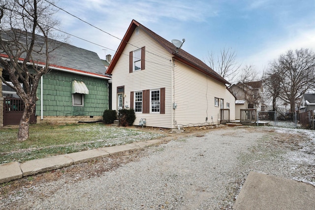 Listing photo 3 for 74 N 8th St, Newark OH 43055