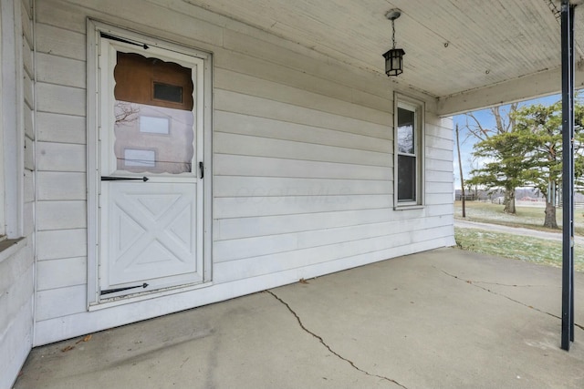 view of property entrance