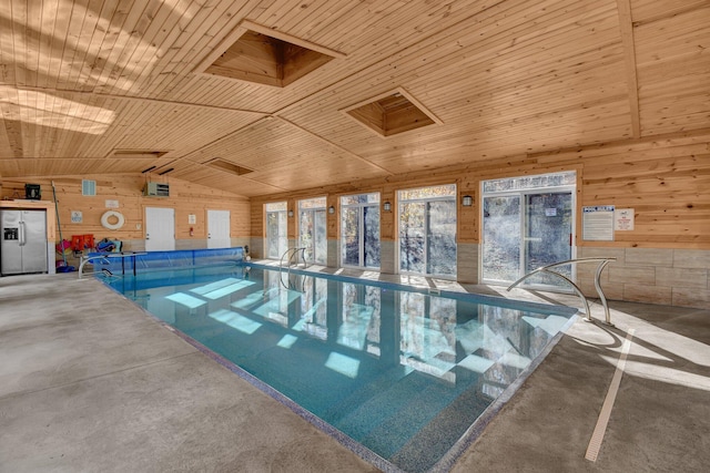 14485 Jack Run Rd, Rockbridge, OH 43149 - view of indoor pool