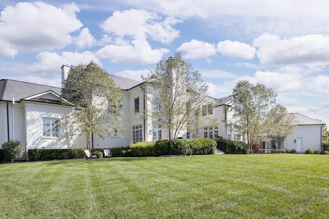 exterior space featuring a yard