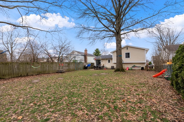 view of yard featuring a playground