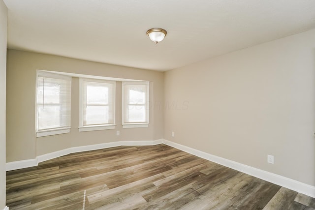 589 Larcomb Ave, Columbus, OH 43223 - photo 10