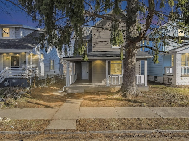 view of front of house featuring covered porch