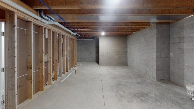 783 Crestrose Dr, Howard, OH 43028 - unfinished below grade area featuring concrete block wall