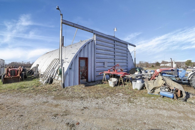 view of outdoor structure