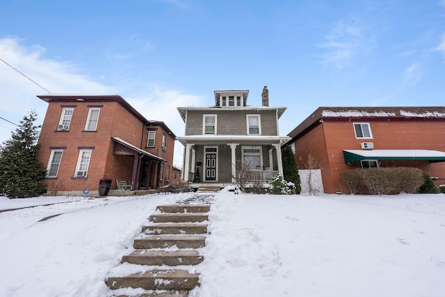 view of front facade featuring a porch