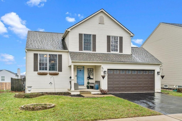 view of front of house with a front lawn