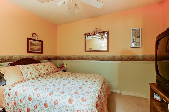 bedroom featuring carpet and ceiling fan