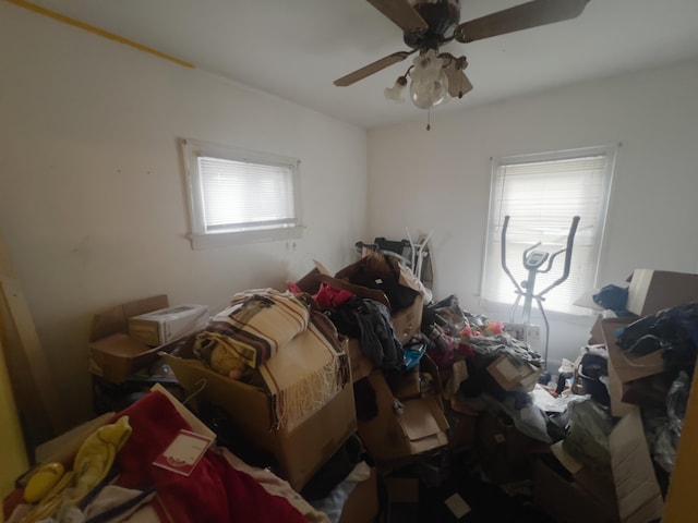 bedroom featuring ceiling fan