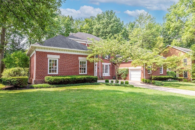 view of front of house with a front yard