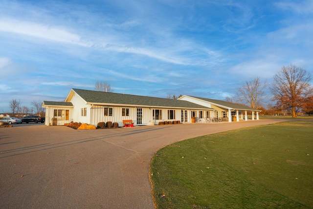 view of single story home