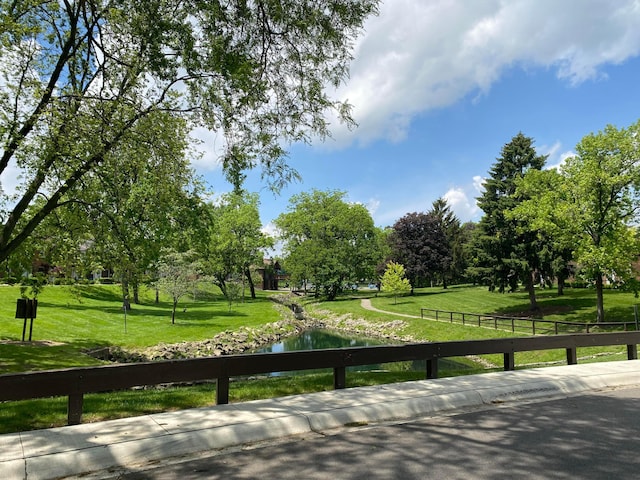 491 Clairbrook Ave Unit Jg3, Columbus, OH 43228 - surrounding community with a water view