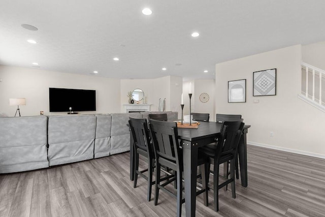 531 White Fawn Run, Delaware, OH 43015 - dining space with wood finished floors, recessed lighting, and baseboards