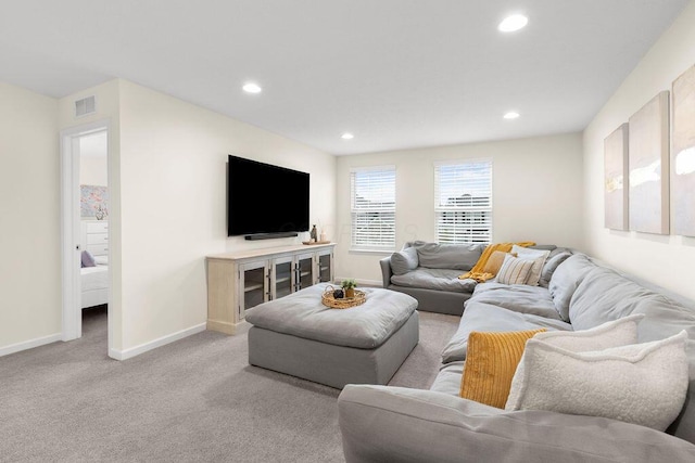 531 White Fawn Run, Delaware, OH 43015 - living area featuring recessed lighting, baseboards, and light colored carpet