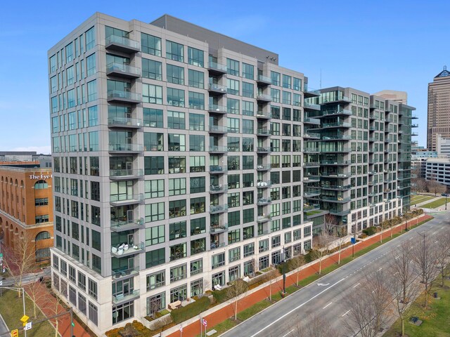 view of building exterior featuring a city view