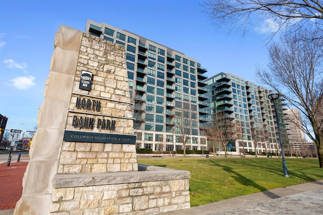 view of building exterior