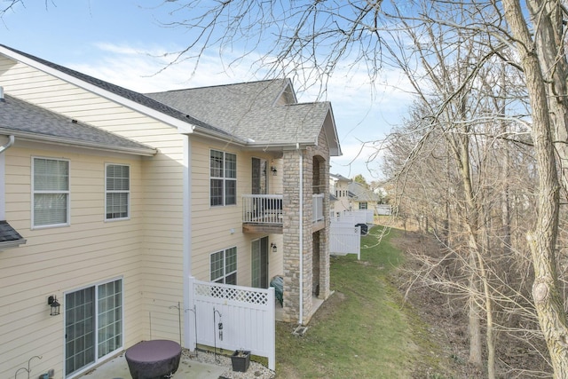 view of home's exterior