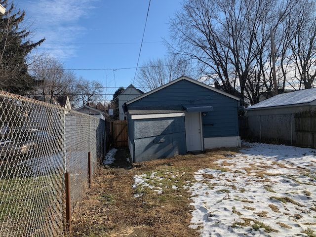 486 S Warren Ave, Columbus, OH 43204 - photo 18