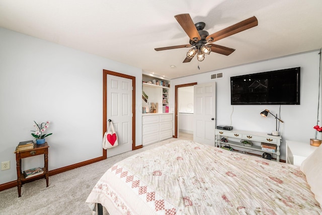 carpeted bedroom featuring ceiling fan