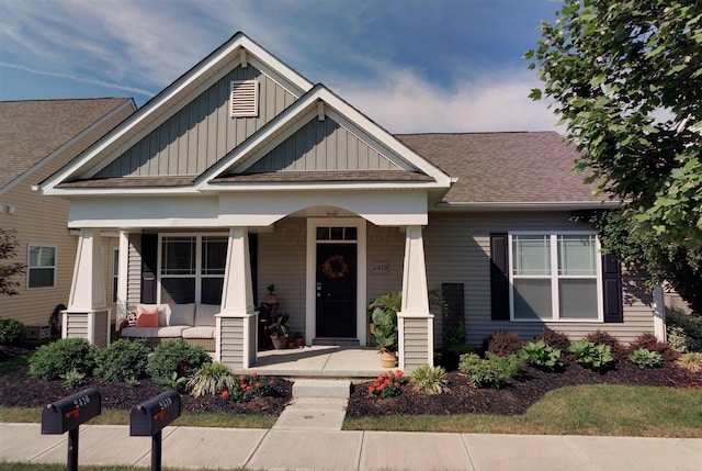 craftsman-style home featuring covered porch