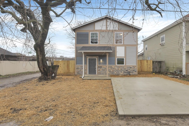 view of front of home