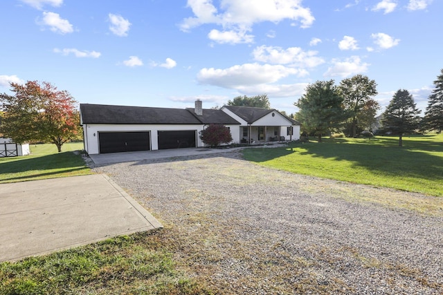 ranch-style home with a front yard