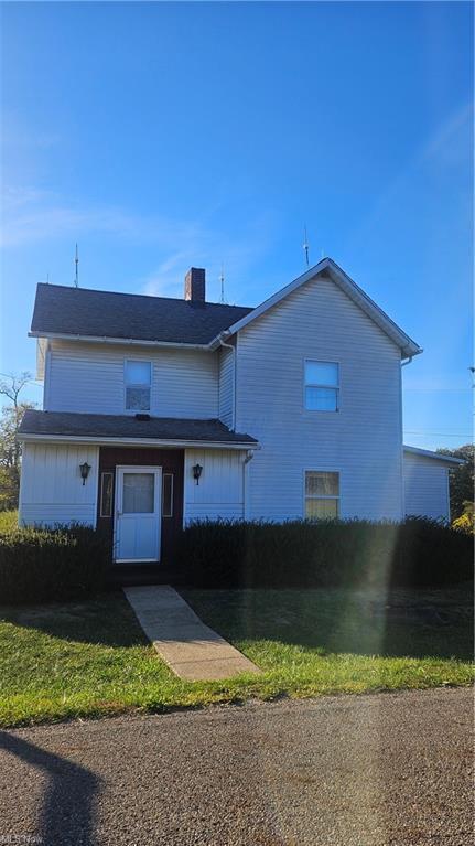 view of front of home