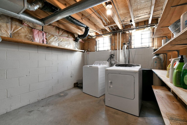 laundry area featuring washing machine and dryer