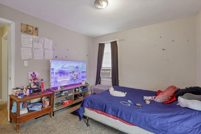 bedroom featuring carpet floors