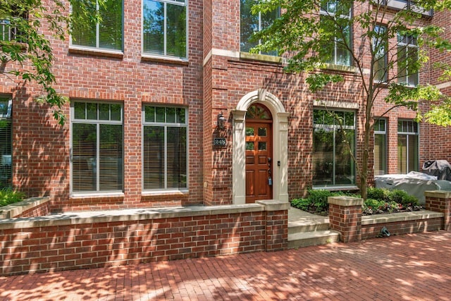 250 Daniel Burnham Sq Unit Th248, Columbus, OH 43215 - property entrance with brick siding